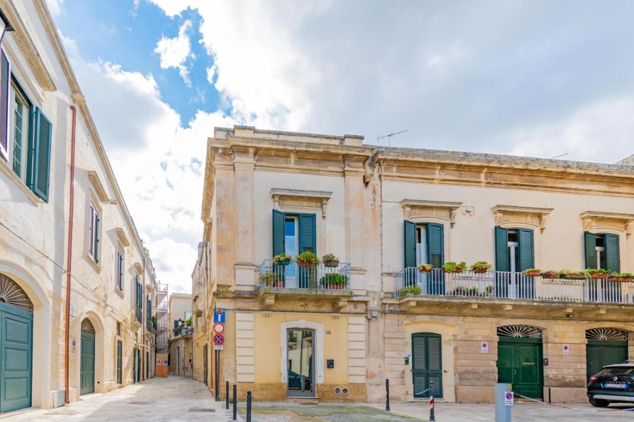 Andrea's Hotel Lecce Exterior foto